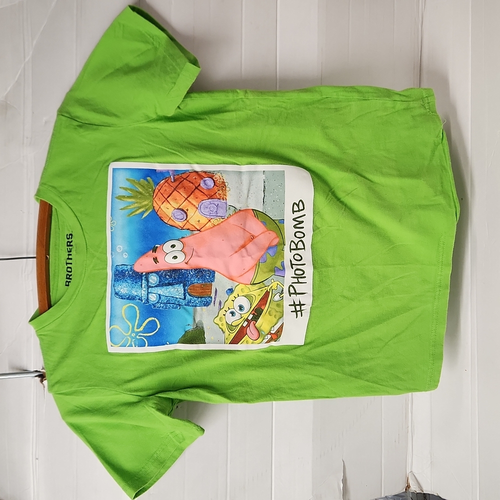 EUC Brothers SpongeBob Photo Bomb 100% cotton Boys sz S (8) Tshirt